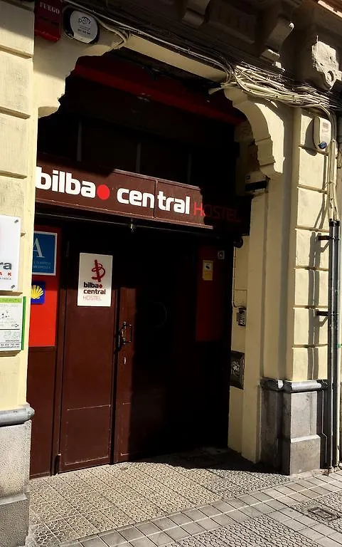 Bilbao Central Rooms אכסניה