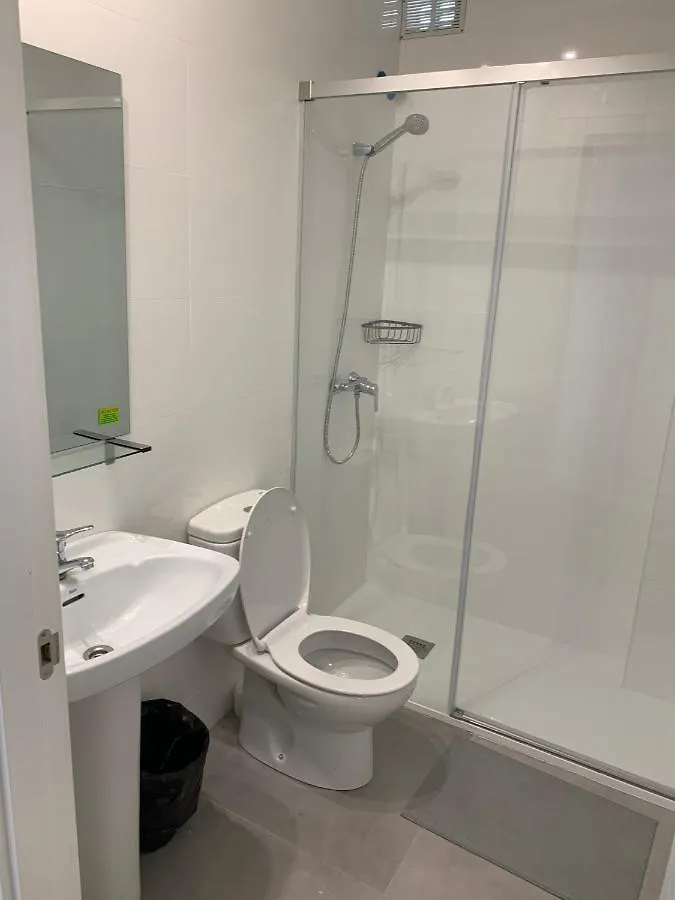 Bilbao Central Rooms 0*,